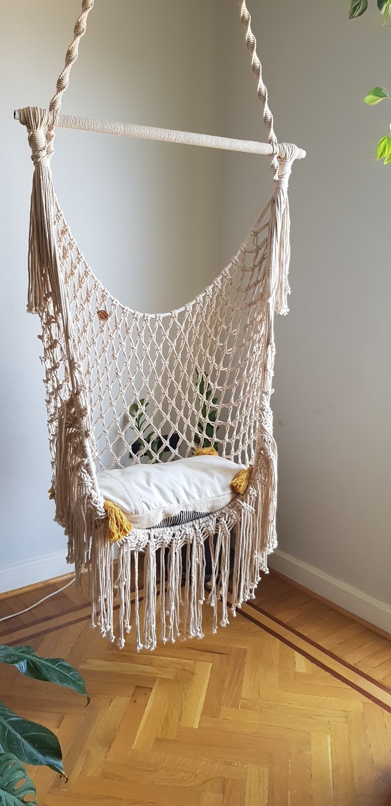 Net With Metal Macrame Swing